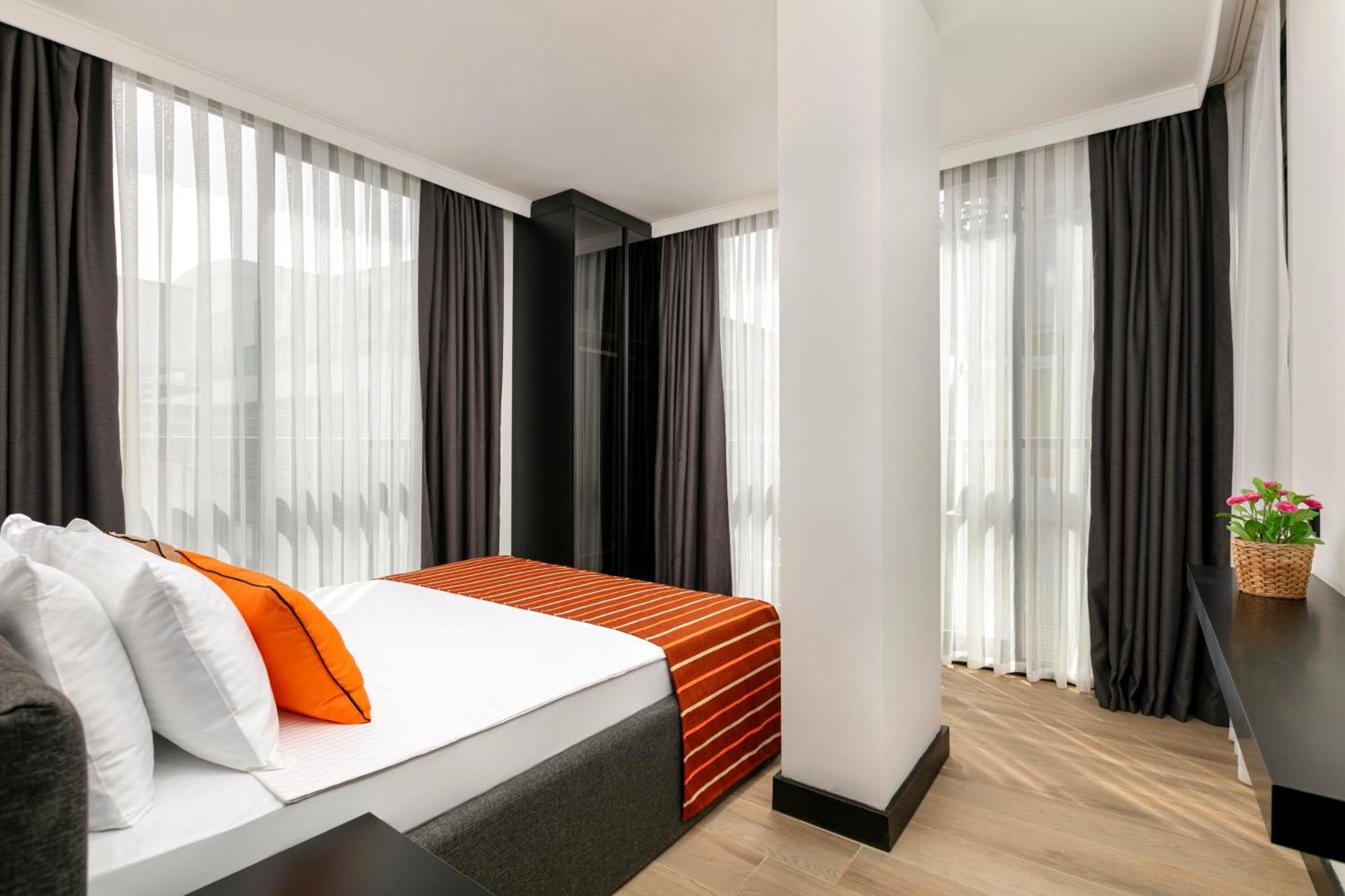 Ella Suites Hotel Анталия Екстериор снимка